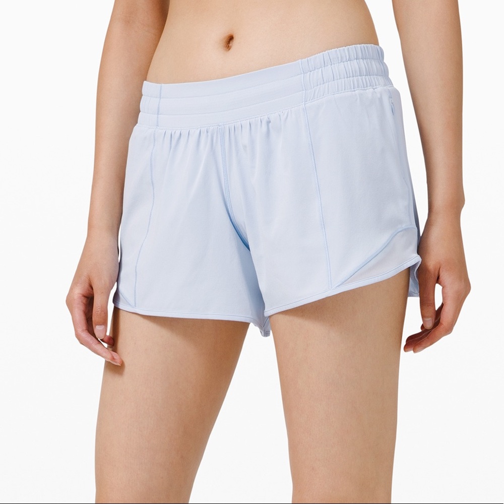 NWT Lululemon Hotty Hot LR Short 4” | Daydream
